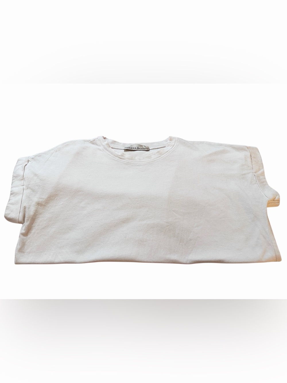 Zenana White Basic Tee Size Medium | Relaxed Casual Short Sleeve